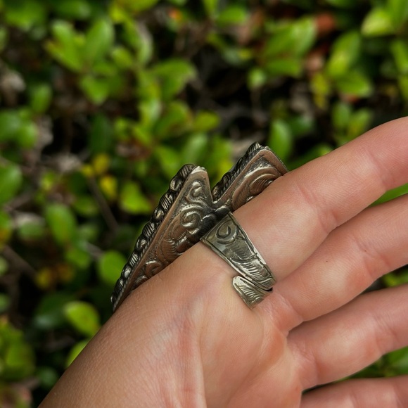 Tibetan Silver Lightning Bolt Adjustable Ring - Picture 2 of 2